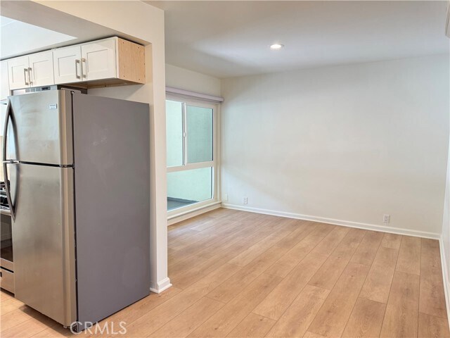 Building Photo - 251 N Oakland Ave