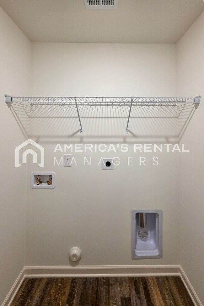 Building Photo - New Construction Home for Rent!