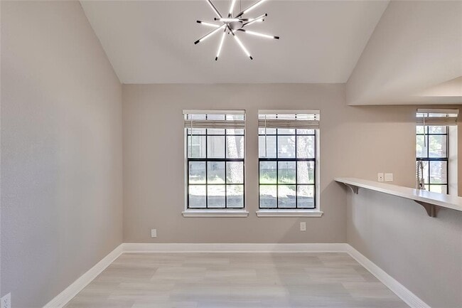 Building Photo - 1143 Orchard Park Cir