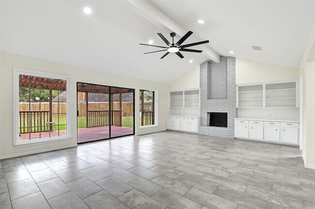 Building Photo - 8726 Wildforest Dr