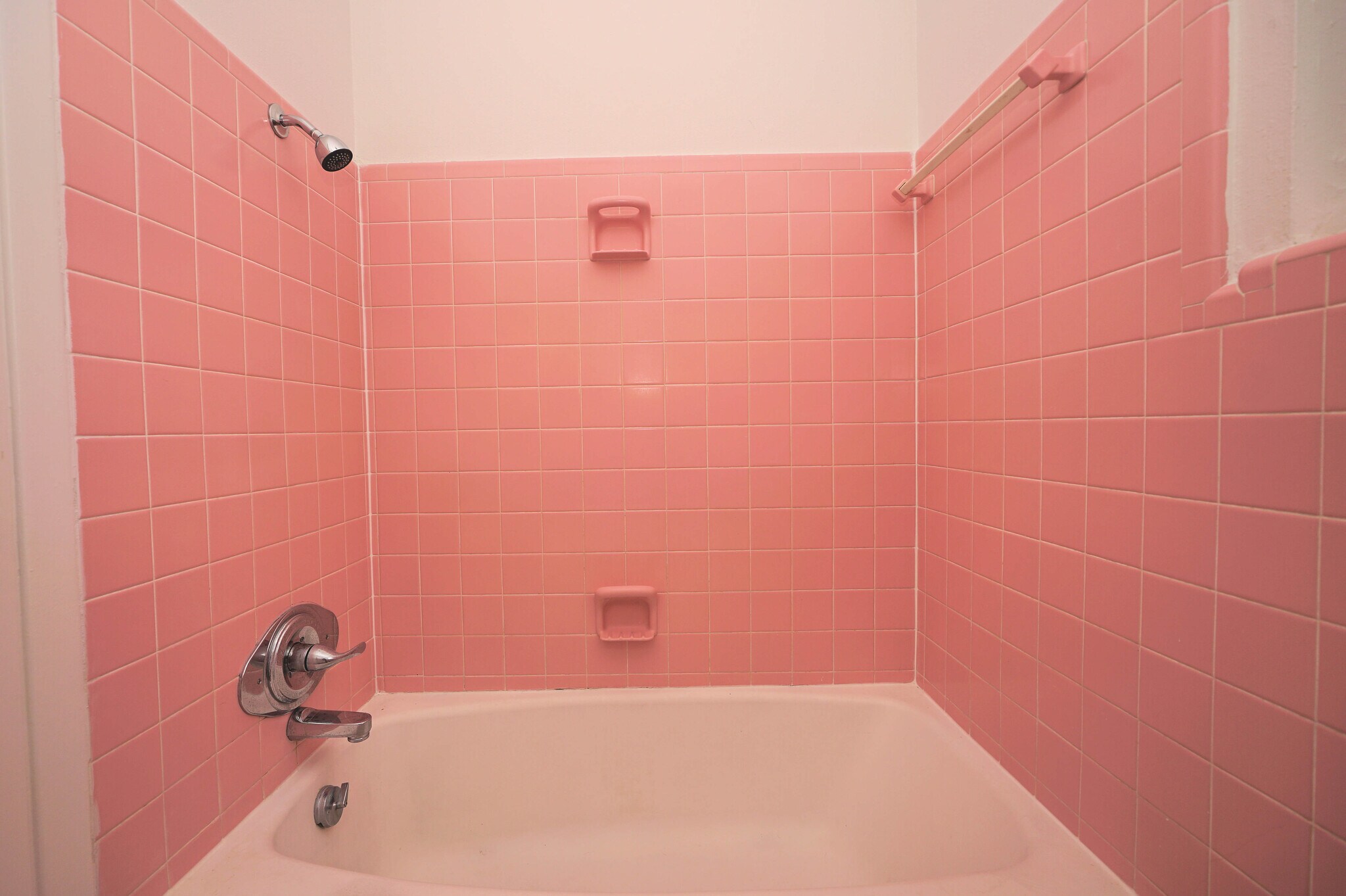 Primary Bathroom - 62 Meigs Dr