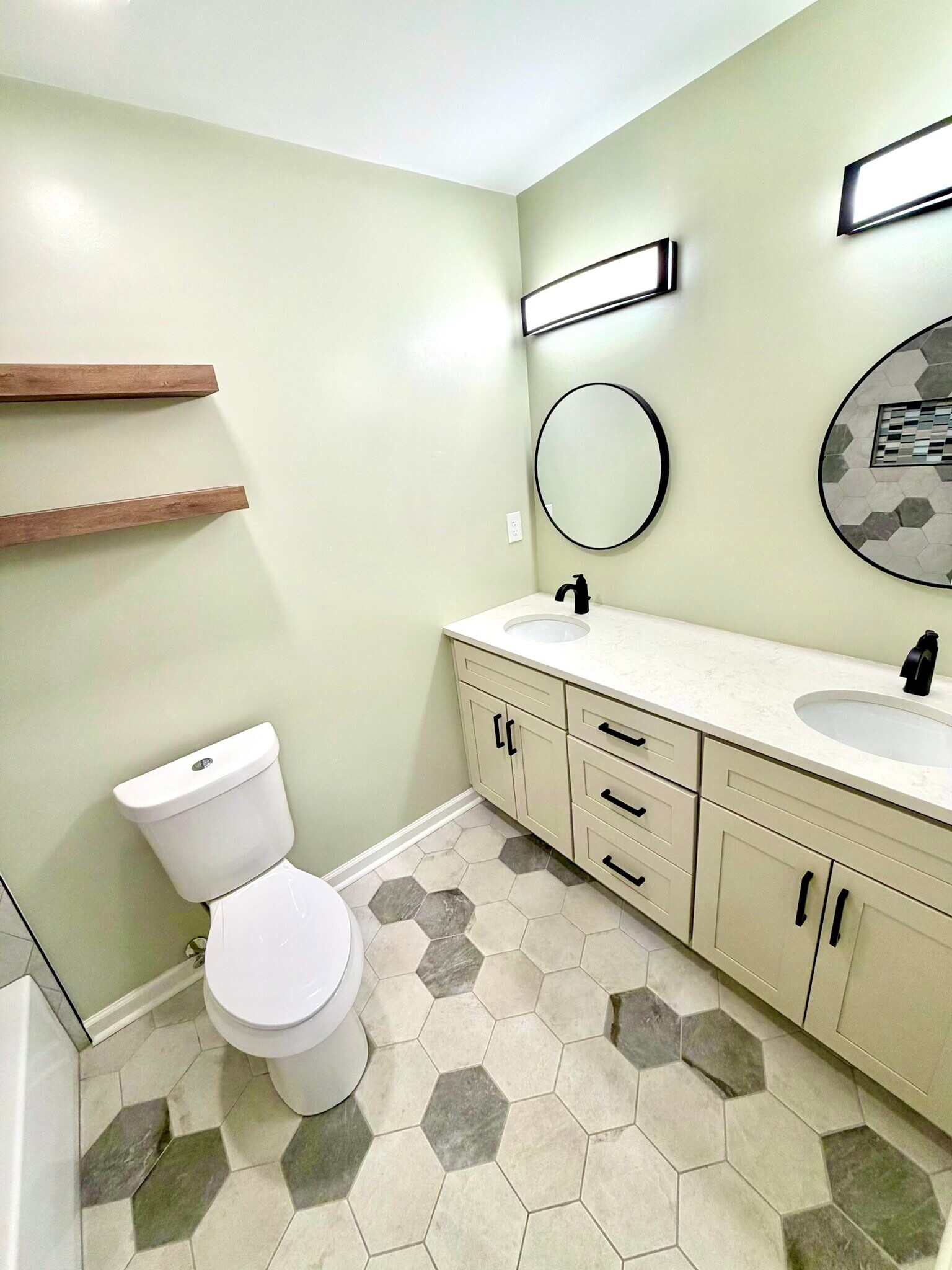 Building Photo - 3058 Dupree Dr SW