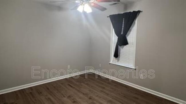 Building Photo - 104 Ackley Ct