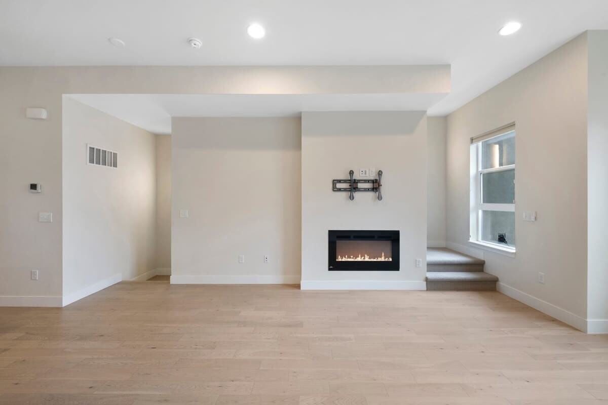 Building Photo - 3048 Wilson Ct
