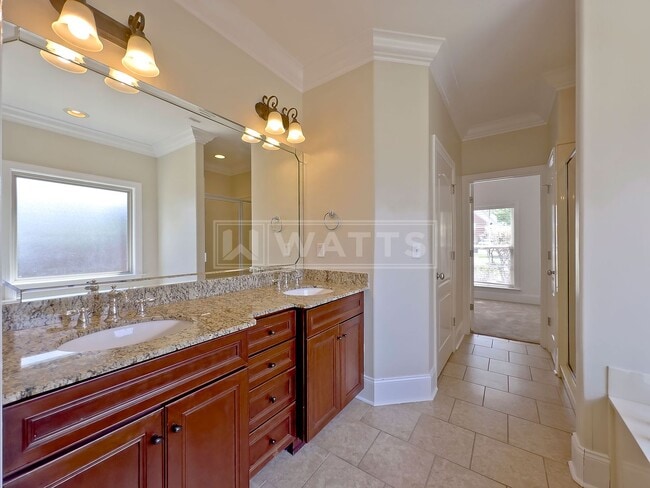 Building Photo - Spectacular 4 Bed 3.5 Bath with Large Yard - next to Mt. Laurel at Shoal Creek