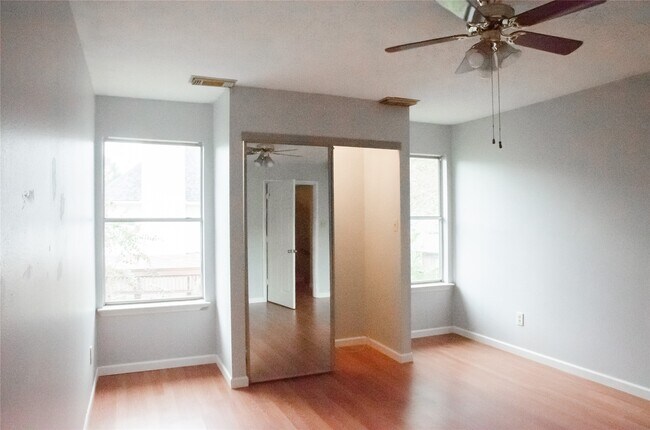 Building Photo - 16306 Cobble Springs Ct