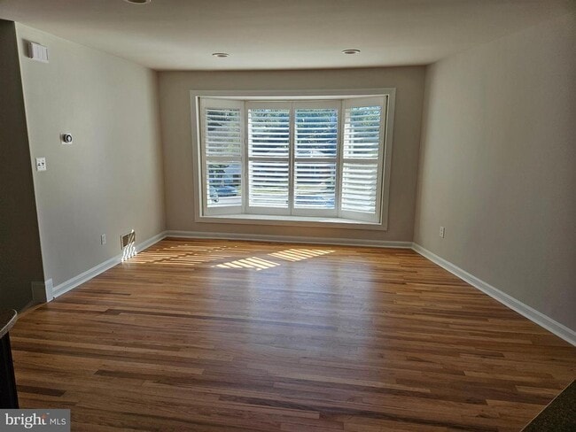 Building Photo - 5426 Enid Pl