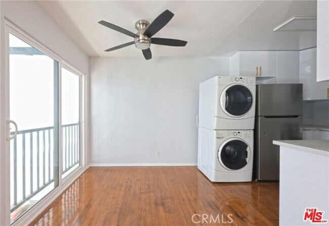 Building Photo - 1436 S Bedford St