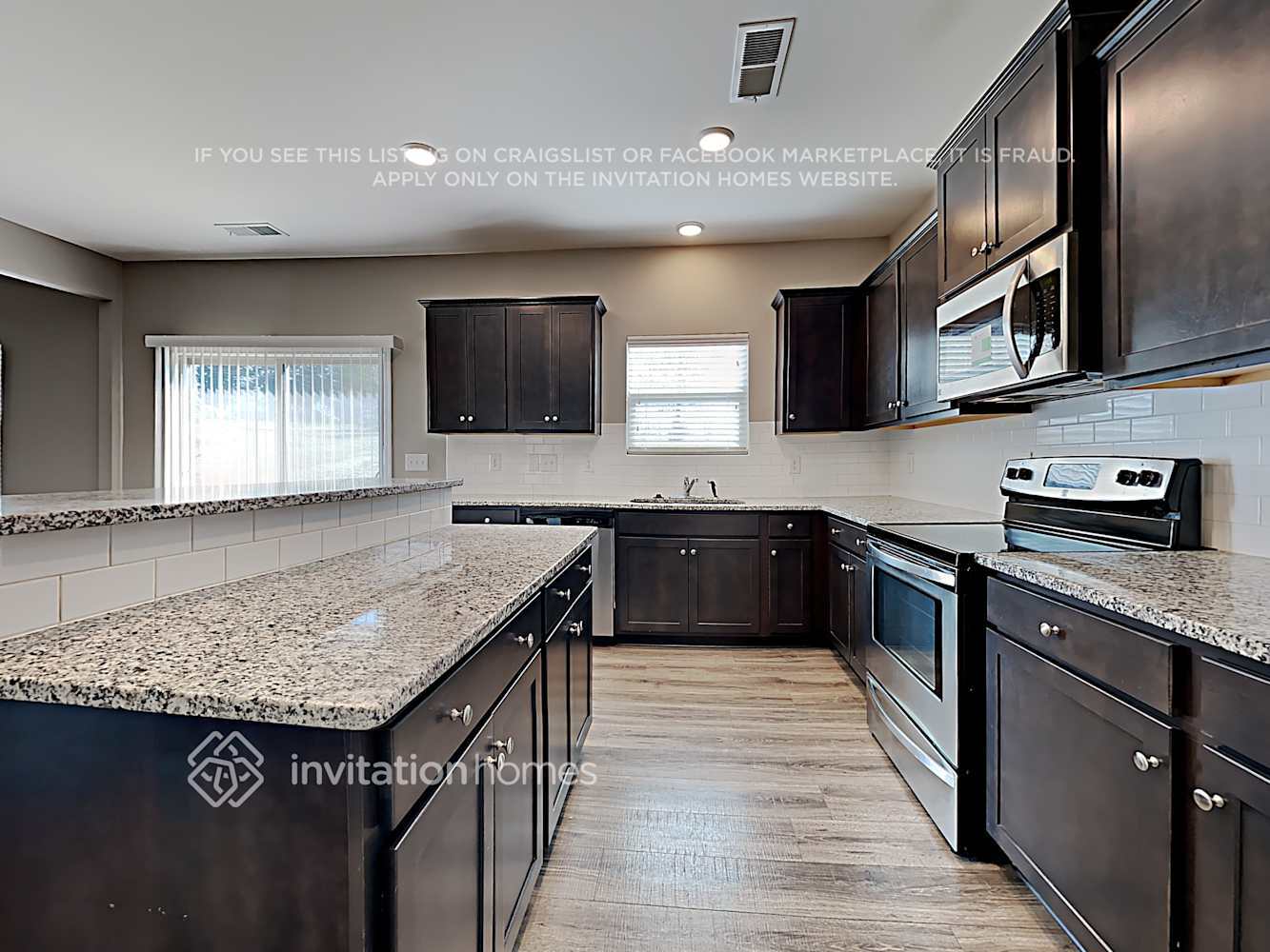 Building Photo - 5419 Roberta Crossing Dr