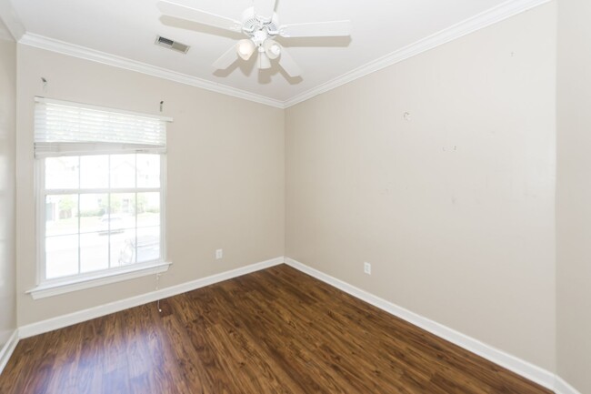 Building Photo - 3 Bedroom 2 Bath Condo in Dunes West (Elli...