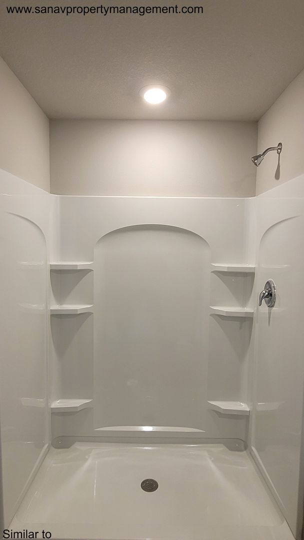 Building Photo - Beautiful Single Family Home in Ankeny