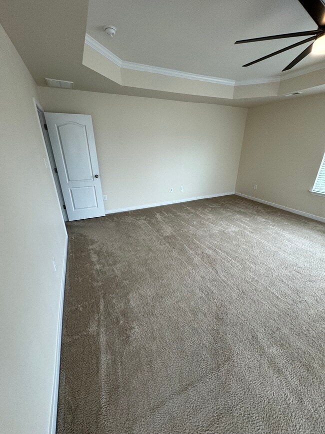 Building Photo - 6901 Swanhaven Dr