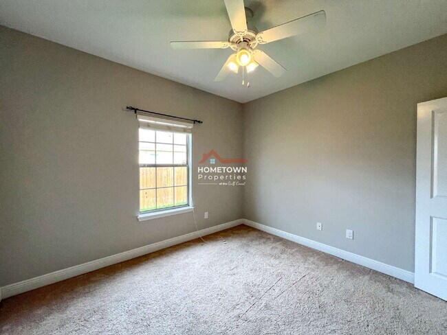 Building Photo - 8776 Bradfield Dr