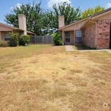 Building Photo - 5806 Silver Sage Dr