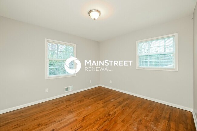 Building Photo - 3 Bedroom Pet-Friendly Home in CLARKSTON, GA with Main Street Renewal