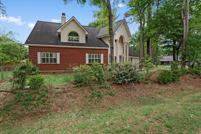 Building Photo - 14151 Buckingham Ln
