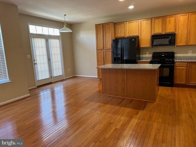 Building Photo - 12840 Marblestone Dr
