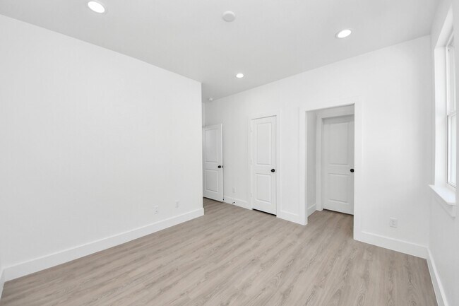 Building Photo - 9021 Spaulding St