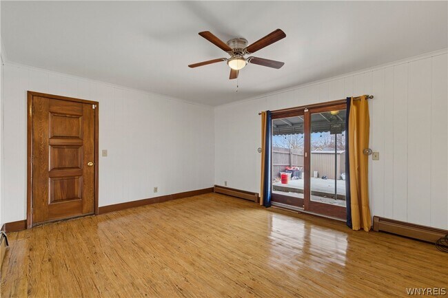 Building Photo - 4 Villa Moraine Dr