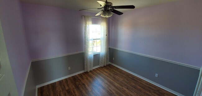 Building Photo - 811 Parker Den Dr