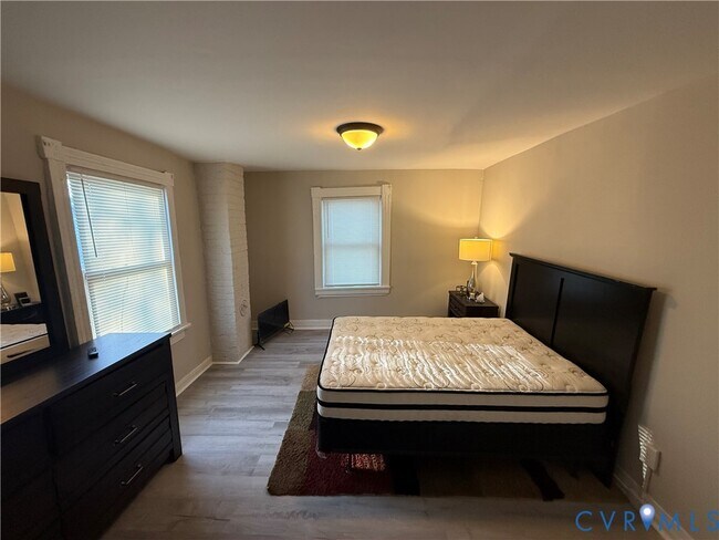 Building Photo - 2209 Fairmount Ave