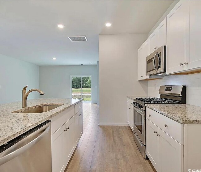 Building Photo - 182 Waterloo Sunset Dr