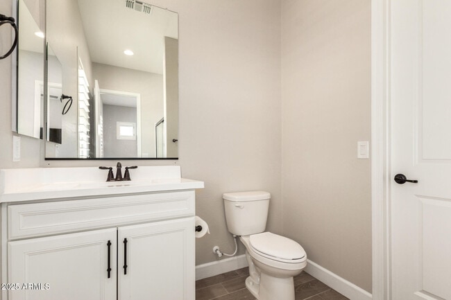 Building Photo - 5314 N 182nd Ln