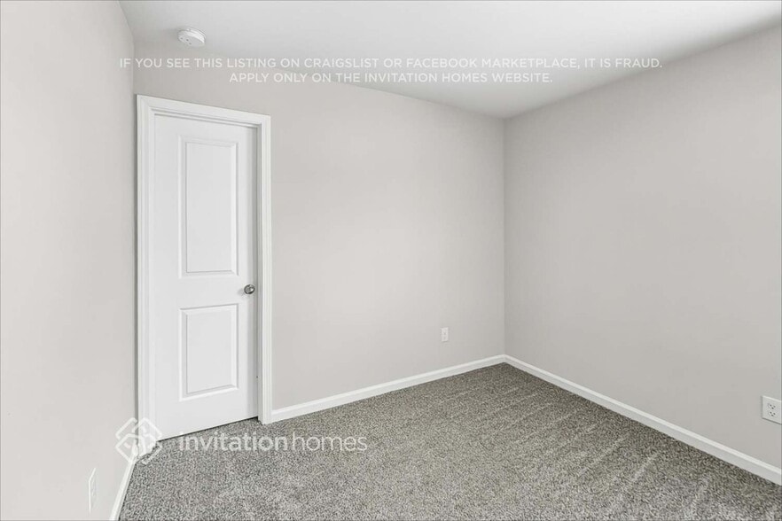 Building Photo - 1125 Woodhouse Dr