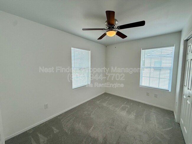 Building Photo - 2220 Flesher Ave