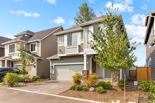 Building Photo - 3Bd/2.5Ba Lynnwood Home