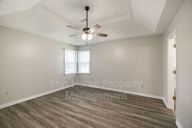 Building Photo - 107 Winthrop Ct