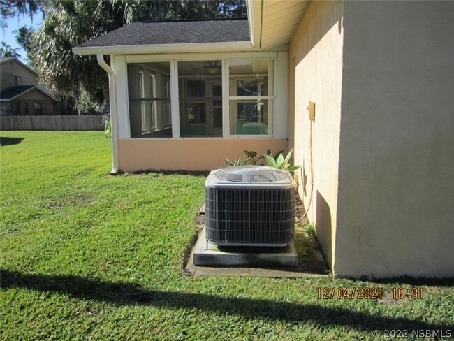 Building Photo - 312 Fairfax Dr