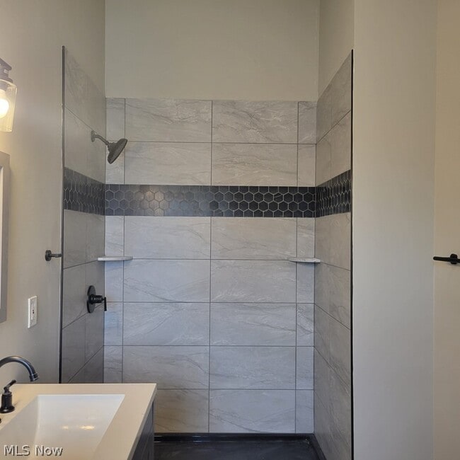 Building Photo - 2663 W 28th Pl