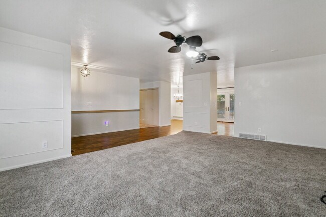 Building Photo - 3-Bed Ranch Retreat in Briargate Just 15 M...