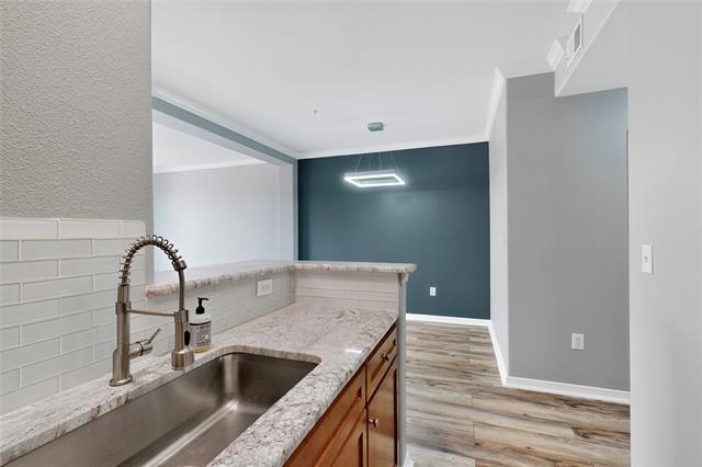 Building Photo - 330 Las Colinas Blvd E