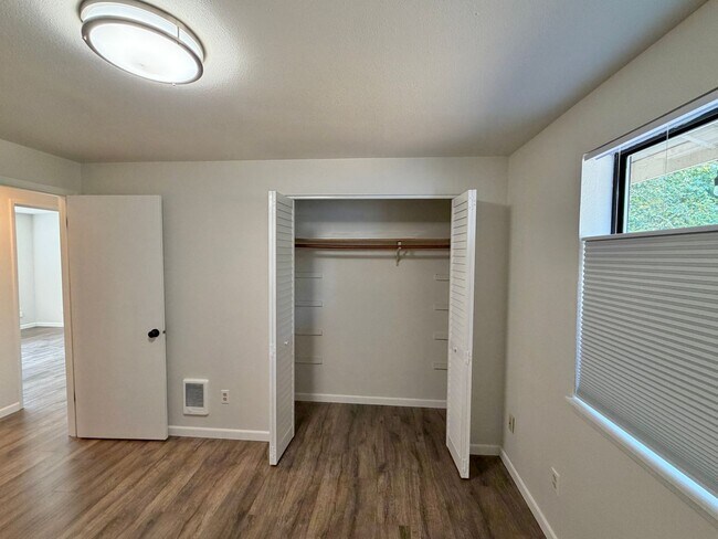 Building Photo - 13327 NW Coho Run