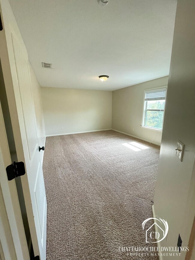 Building Photo - 6824 Riverbrook Trce