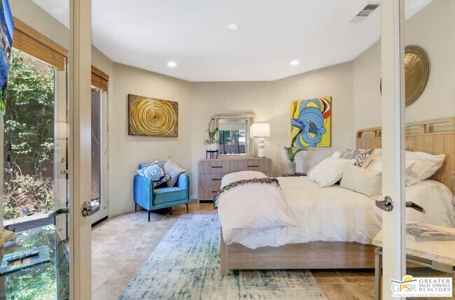 Building Photo - 79800 Vía Sin Cuidado