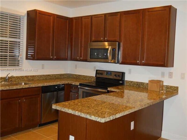 Building Photo - 1229 SW 147th Ave