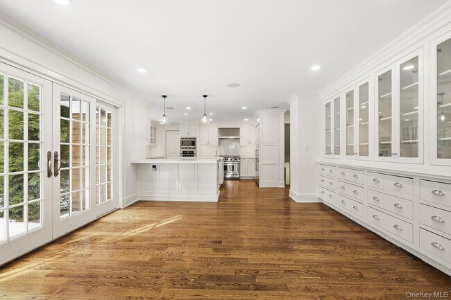 Building Photo - 59 Park Rd