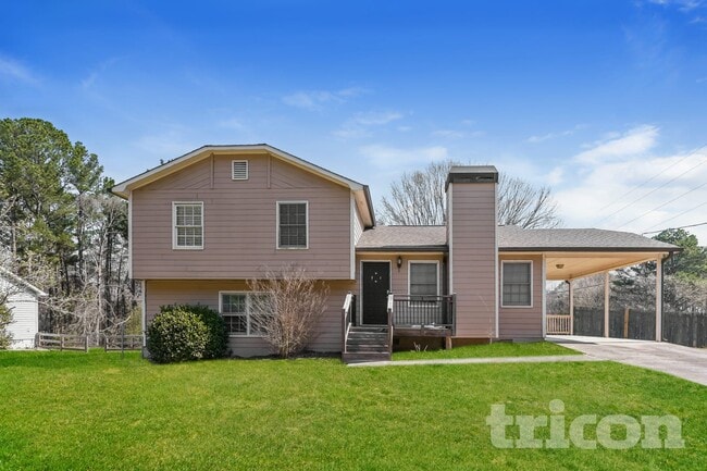 Building Photo - 2651 Pine Log Way