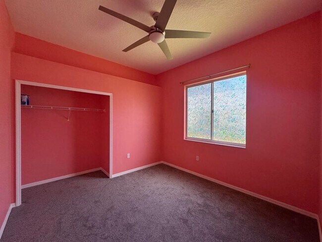 Building Photo - 39 Woodhollow Ln