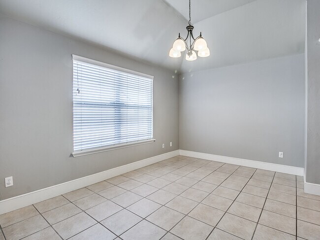Building Photo - Cul-de-sac Lot- Deer Creek Schools- 4 Bedr...