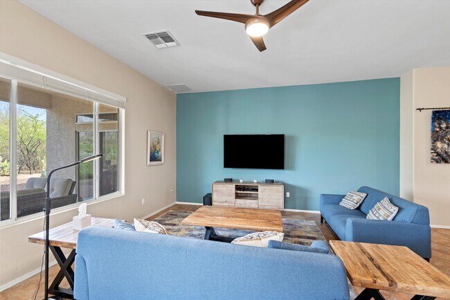 Building Photo - 5428 W Winding Desert Dr