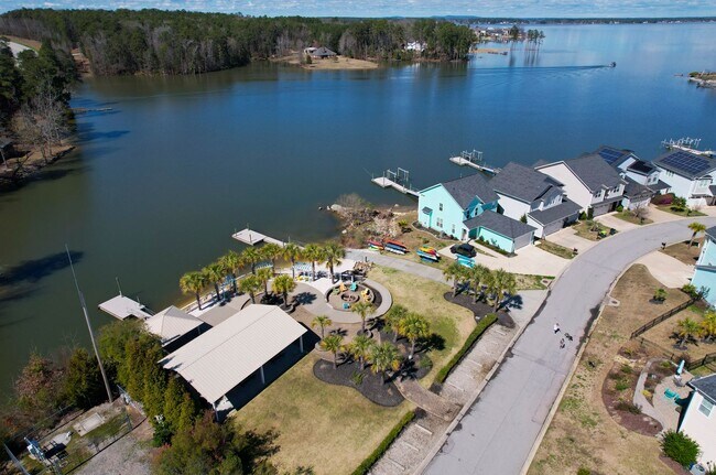 Building Photo - Lake View Living Near Lake Murray – Spacious 5BR Home w/ Boat Ramp & Docks