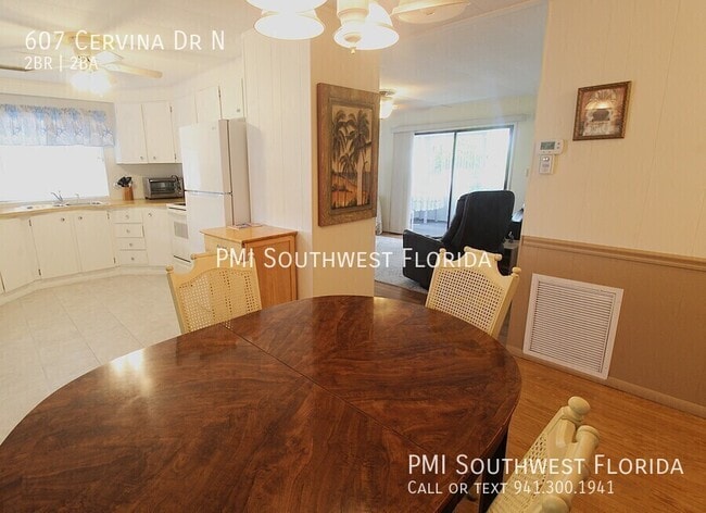 Building Photo - 607 Cervina Dr N