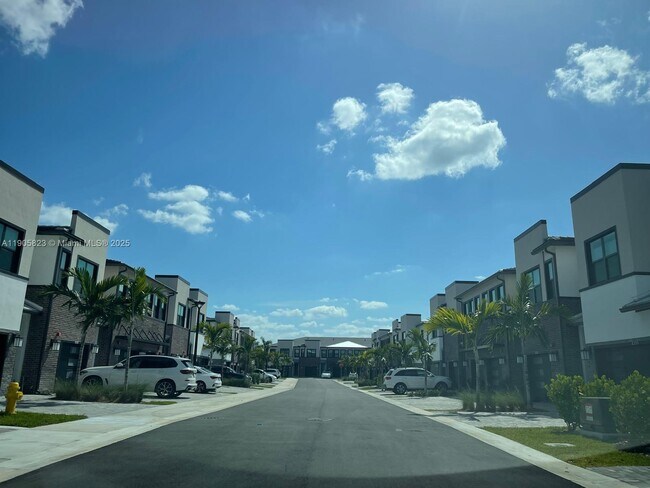 Building Photo - 8366 NW 7th Ct