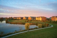 Aria's stunning lake views & trails - Aria Discovery LLC