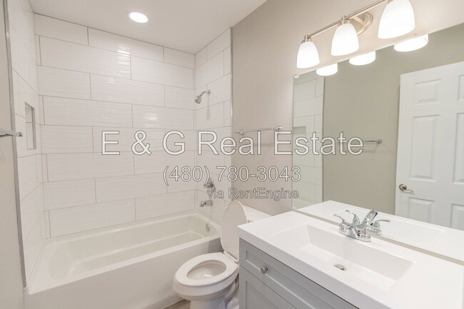 Building Photo - 4644 E Caballero St