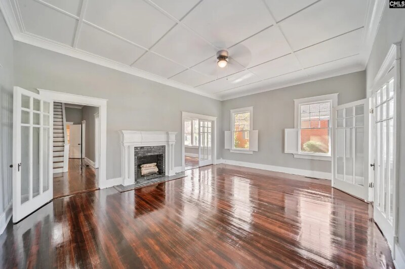 Building Photo - 1957 Broughton St